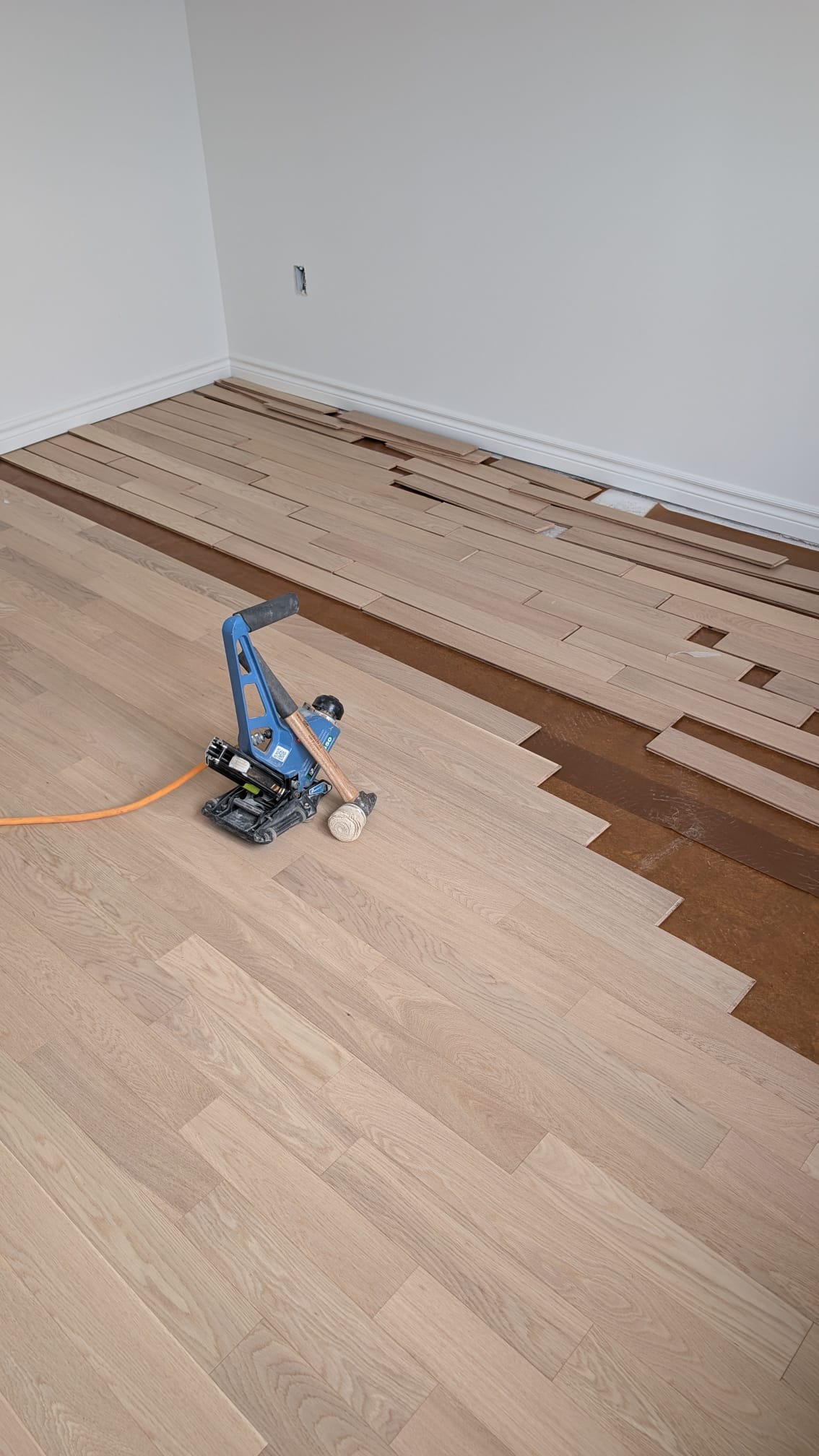 Diaz hardwood Flooring project photo 7